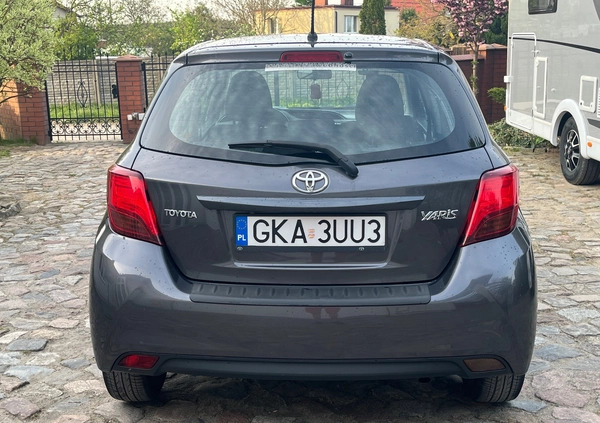 Toyota Yaris cena 42990 przebieg: 91000, rok produkcji 2014 z Kartuzy małe 277
